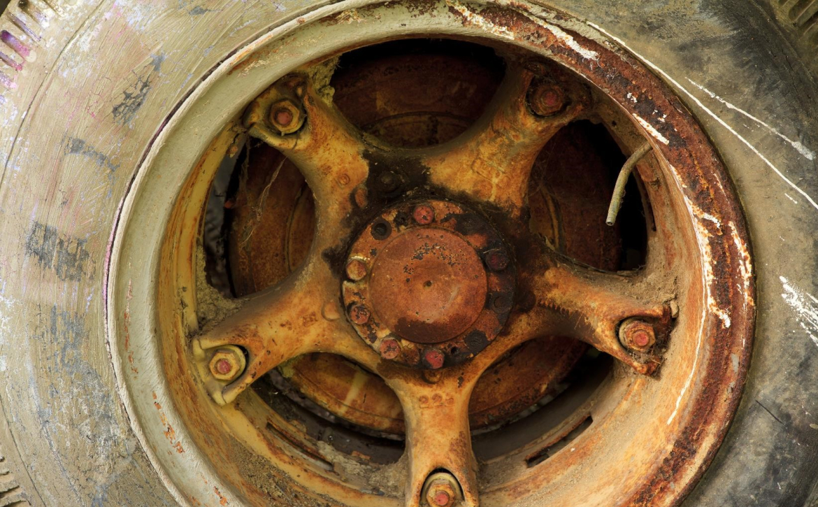 close-up-of-big-truck-wheel-on-mining-site